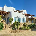 White Rock Suites & Villas