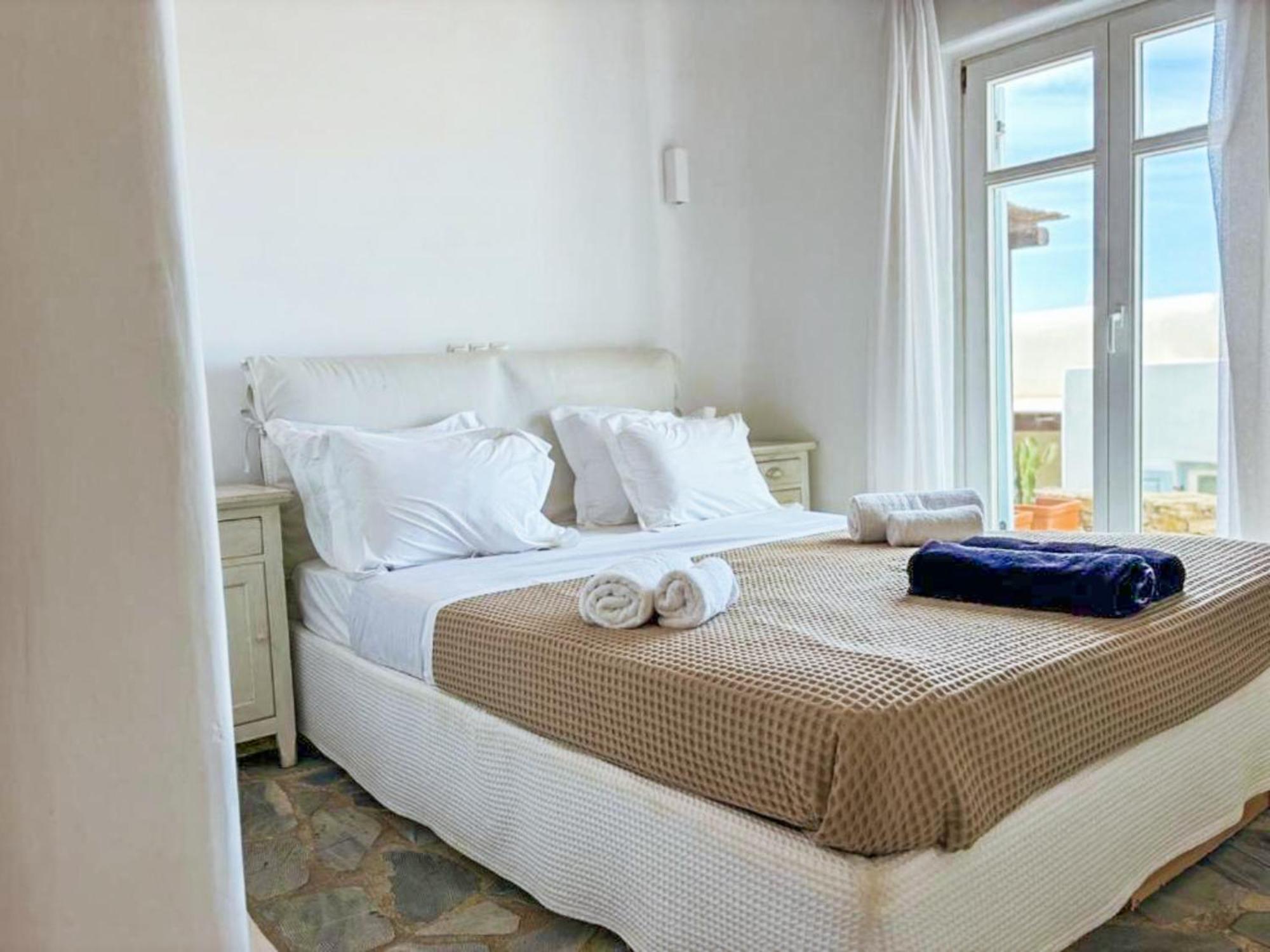 Hotel White Rock &