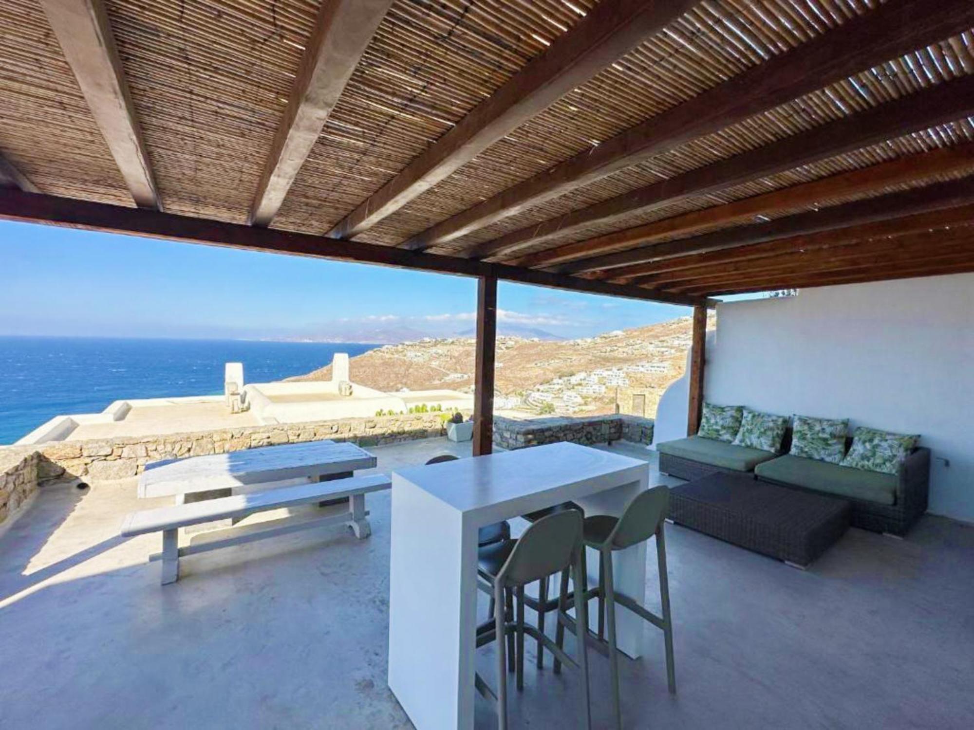 White Rock & Houlakia (Mykonos)